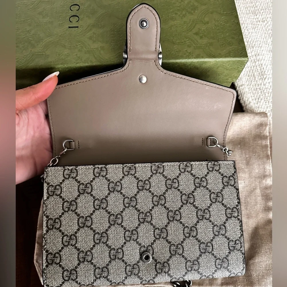 Gucci Dionysus GG supreme crossbody shoulder bag with box and dust bag - Picture 7 of 14